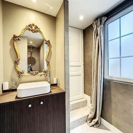 Sibille : Elegance In The Heart Of The City Troyes Exterior photo