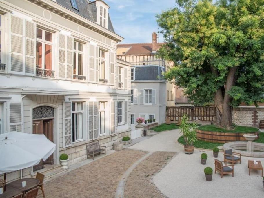 Apartment Sibille : Elegance In The Heart Of The